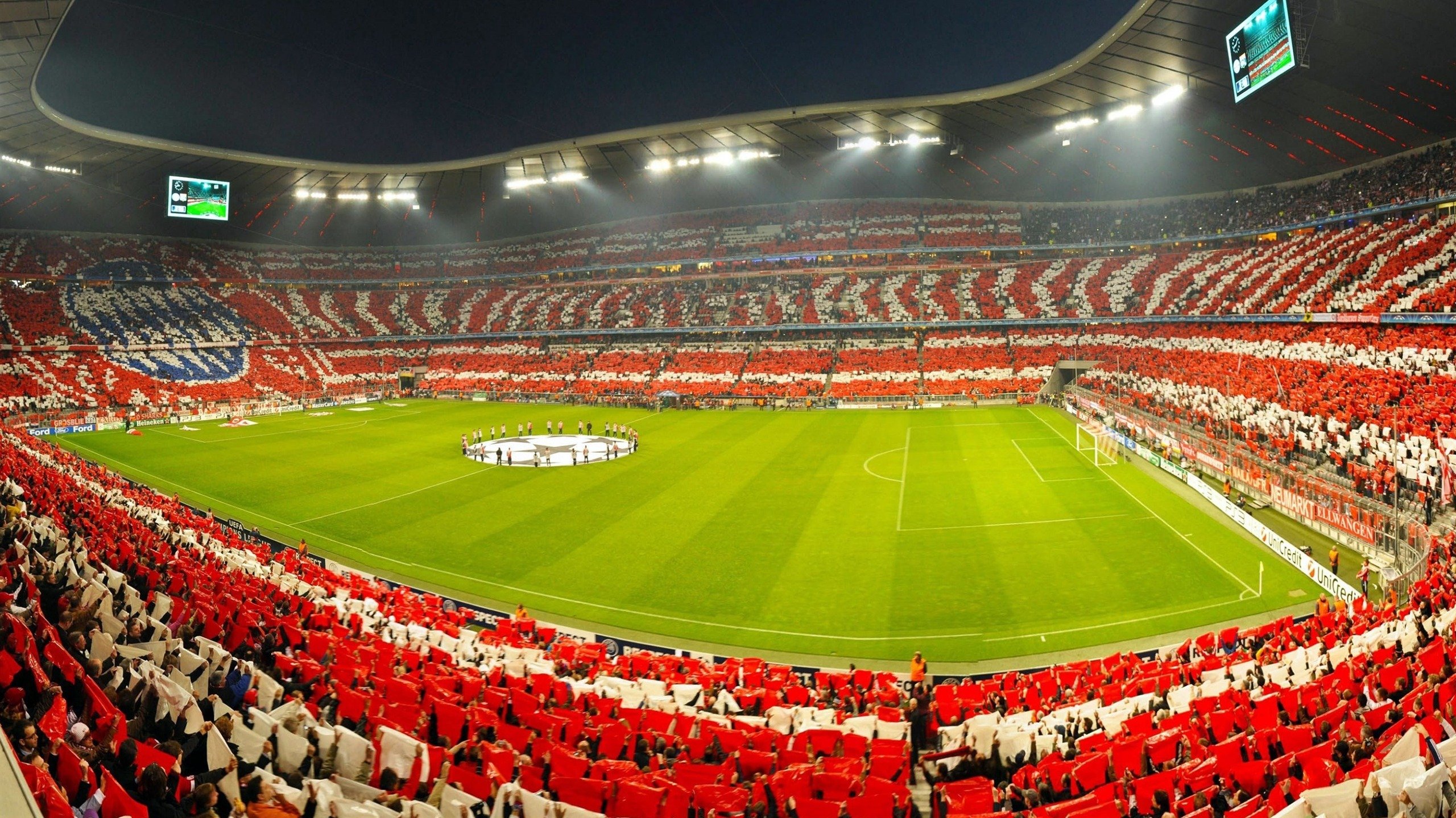 赛道与球场的双重震撼,F1年度争冠焦点战与雄鹿爆冷热火的启示